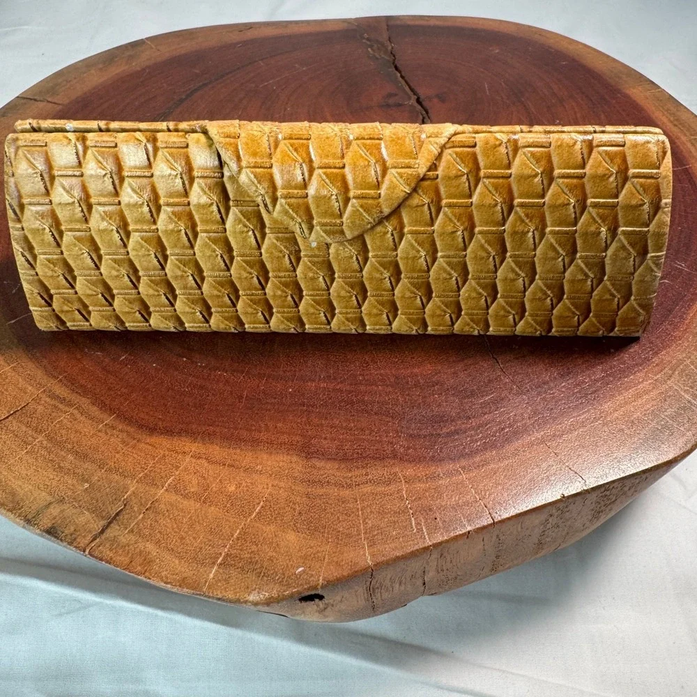 Vintage Corinne McCormack Tan Embossed Eyeglasses Case Magnetic‎ Closure